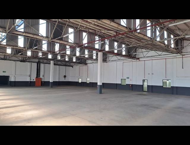 INDUSTRIAL PROPERTY TO RENT IN SIDWELL